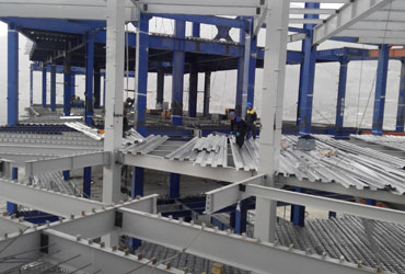 تهیه متریال و اجرای سقف عرشه فولادی پروژه فرمانیه