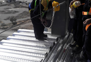 سقف برج مسکونی کارکنان دانشگاه تهران